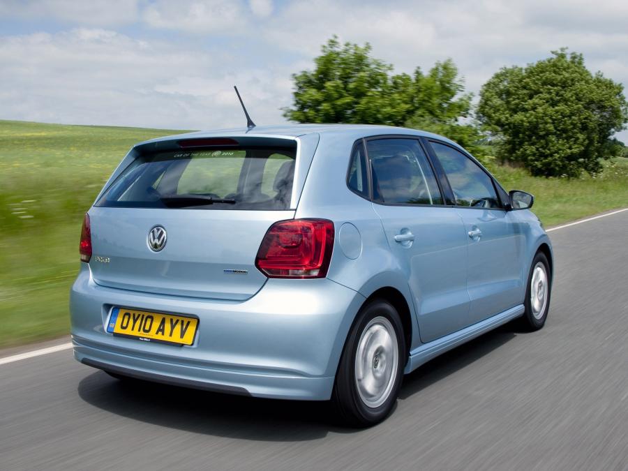  Volkswagen Polo 5-Door BlueMotion 2010 года  (UK) (фото 4 из 11)